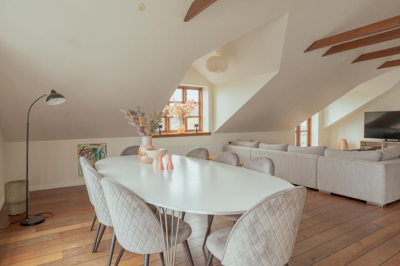 Penthouse / 4 Bedroom / Downtown / Harbour View Torshavn Exterior photo